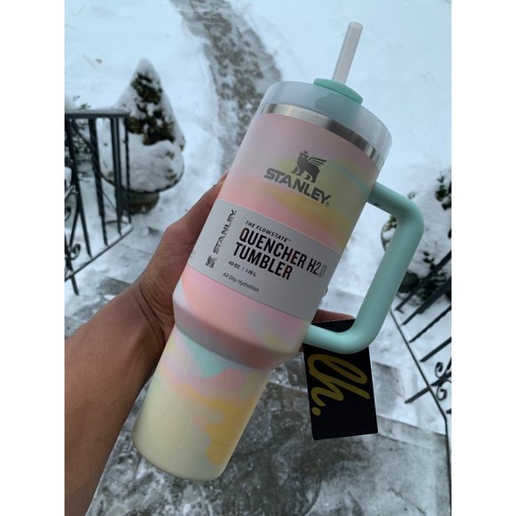 *NEW IN HAND* Stanley Quencher Flowstate Tumbler | 40 OZ Warm Serene Brushstroke - Picture 1 of 9